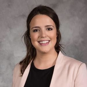 Meet your Posher, Carly